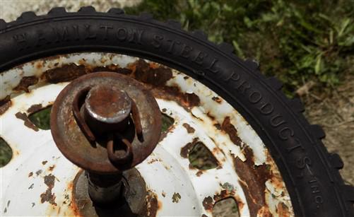 4 Vintage Metal Baby Buggy Wheels Pedal Car Garden Cart Pumpkin Wagon A52