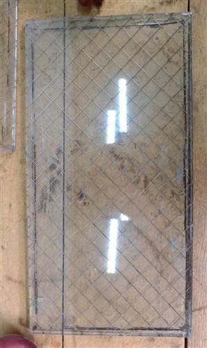 5 Panes Chicken Wire Glass, Georgian Wire Fire Resistant Safety Glass Panels, F