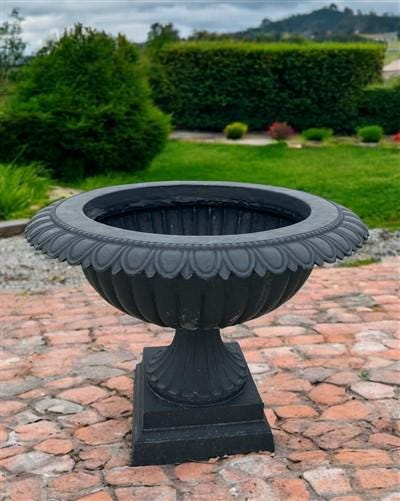 30" Tall Cast Iron Fluted Urn, Flower Pot Planter, Garden Patio Yard Art A6