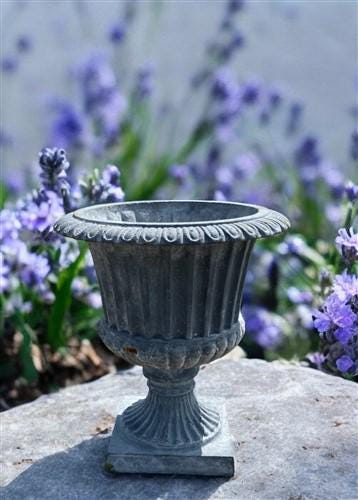 12" Tall Cast Iron Fluted Urn, Flower Pot Planter, Garden Patio Yard Art J1