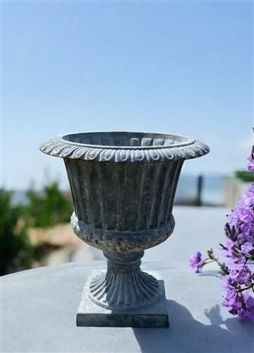 12" Tall Cast Iron Fluted Urn, Flower Pot Planter, Garden Patio Yard Art J1