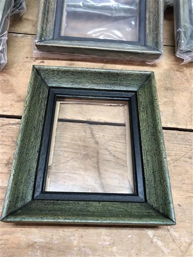 12 Green Wood 4.5x3.5 Picture Photo Frames with Glass, Art Craft Supplies B