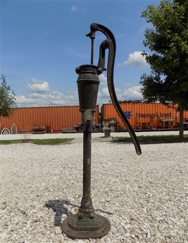 Well Water Pump, Cast Iron Cistern, Windmill Pitcher Pump, Peters Pump Co, GP