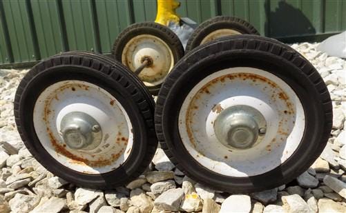 4 Vintage Metal Baby Buggy Wheels Pedal Car Garden Cart Pumpkin Wagon A51