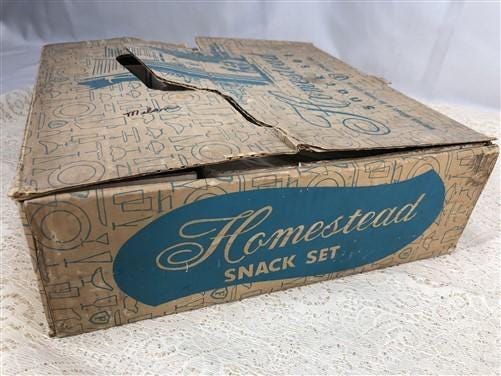 Vintage newest Federal Glass Homestead Snack Set in Original Box, Set of 4