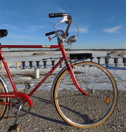 1975 Chicago Schwinn Collegiate Bicycle, Mens Red Bike, Serial# CL522168