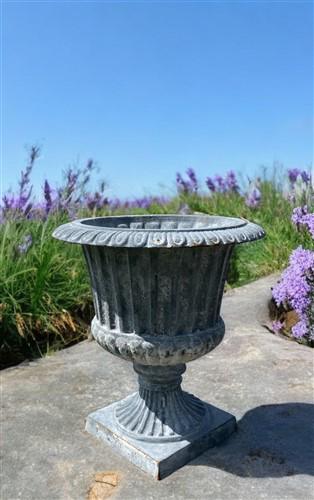 12" Tall Cast Iron Fluted Urn, Flower Pot Planter, Garden Patio Yard Art J1