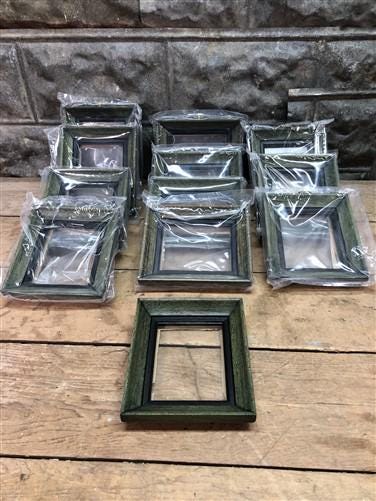 12 Green Wood 4.5x3.5 Picture Photo Frames with Glass, Art Craft Supplies B